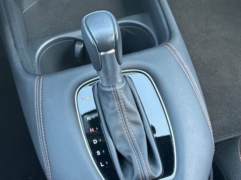 Certified 2025 Honda HR-V Sport image 23