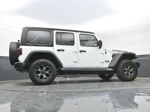 Used 2018 Jeep Wrangler Unlimited Rubicon AWD/4WD image 43
