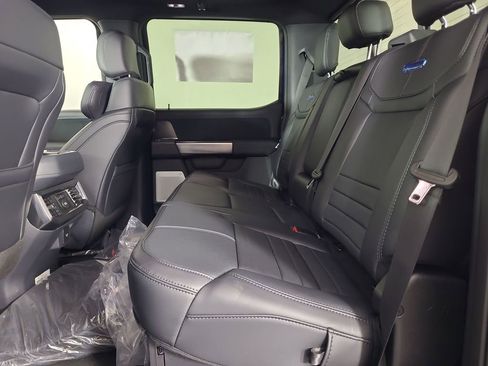 New 2026 Ford F250 Platinum w/ Tremor Off-Road Package AWD/4WD image 21