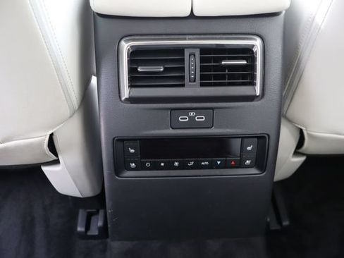 Used 2024 MAZDA CX-90 3.3 Turbo S w/ Premium Plus AWD/4WD image 19