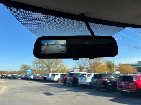 Used 2023 GMC Savana 2500 w/ Driver Convenience Package image 31