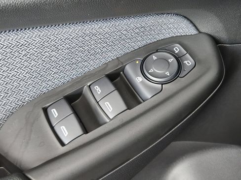 New 2026 Chevrolet TrailBlazer LT w/ LT Cold Weather Package FWD image 25