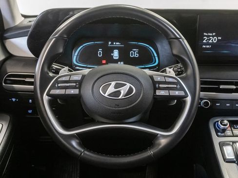 Used 2025 Hyundai Palisade SEL FWD image 12