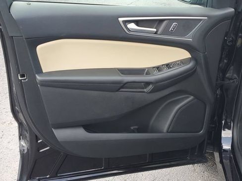Certified 2023 Ford Edge SEL w/ Convenience Package AWD/4WD image 6