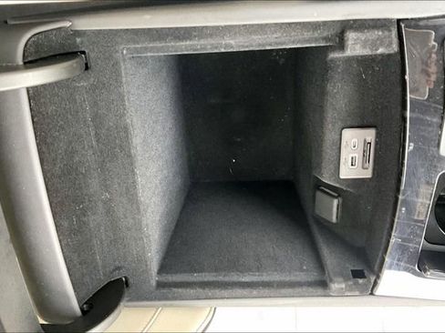 Certified 2024 Cadillac Escalade Sport image 33