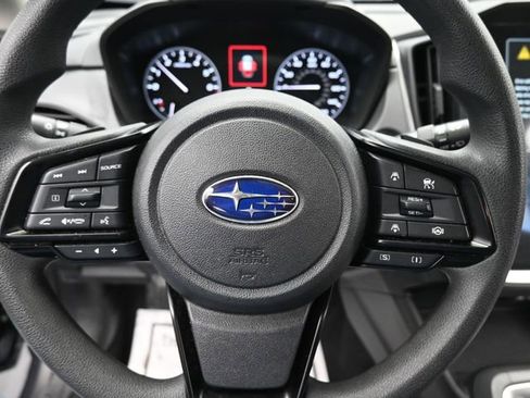 Used 2025 Subaru Crosstrek 2.0i Premium AWD/4WD image 16