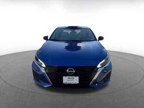 Used 2025 Nissan Altima 2.5 SV image 4