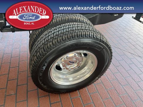 New 2026 Ford F350 XL w/ XL Chrome Package image 10