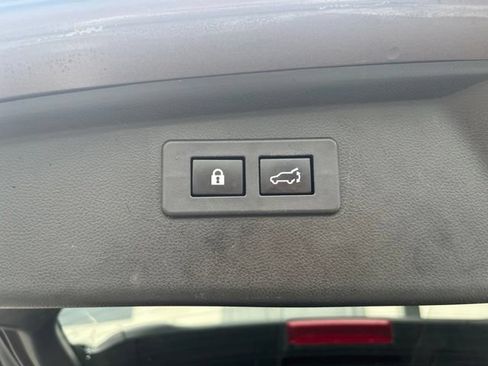 Used 2020 Subaru Outback Touring AWD/4WD image 33