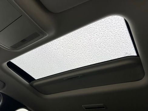 Used 2025 MAZDA CX-90 Plug-In Hybrid w/ Preferred image 40