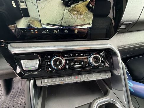 New 2026 GMC Sierra 2500 Denali w/ Denali Reserve Package image 16