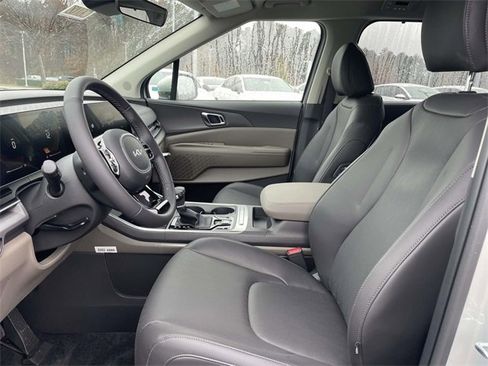 New 2026 Kia Carnival EX image 26