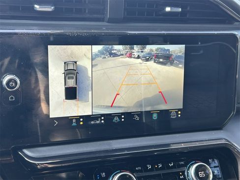 Used 2022 GMC Sierra 1500 AT4X image 38