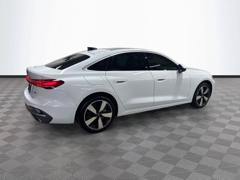 Used 2025 Audi A5 2.0T Premium Plus w/ Premium Plus AWD/4WD image 7