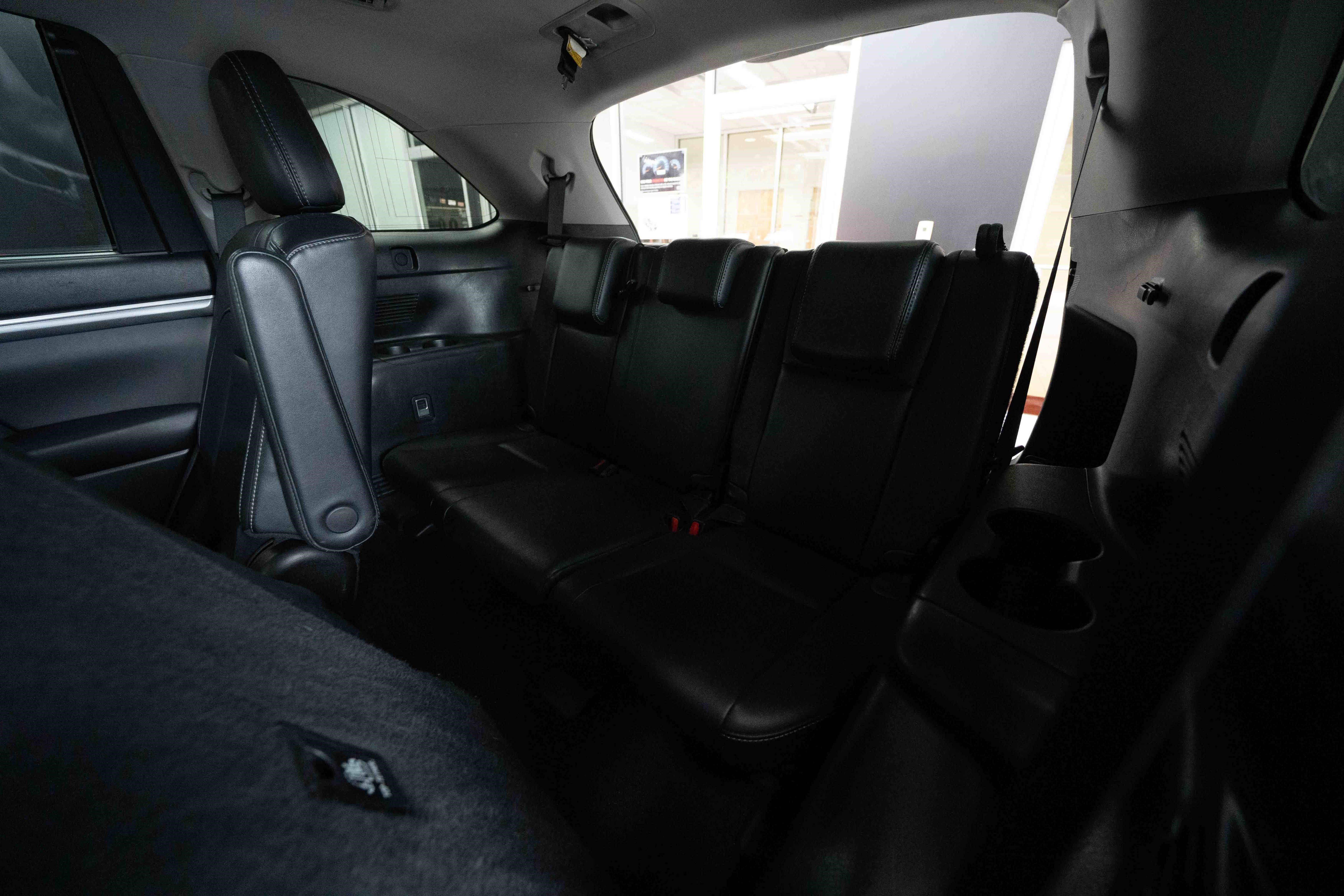 Used 2017 Toyota Highlander SE AWD/4WD image 24