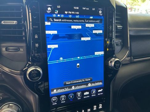 Used 2019 RAM 1500 Limited AWD/4WD image 11