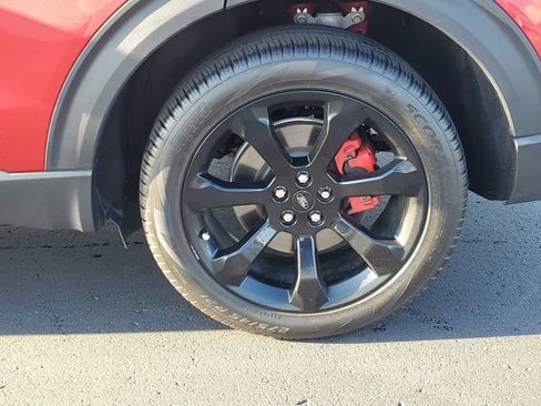 Used 2024 Ford Explorer ST w/ Equipment Group 401A image 5