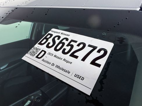 Certified 2025 Nissan Rogue S image 45