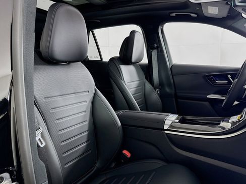 New 2026 Mercedes-Benz GLC 300 4MATIC image 6