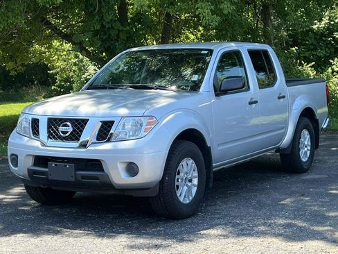 Used 2019 Nissan Frontier SV AWD/4WD image 32