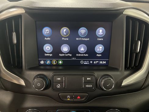 Used 2024 GMC Terrain SLT image 20