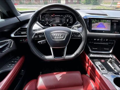 Certified 2023 Audi e-tron GT Premium Plus w/ Performance Package AWD/4WD image 5
