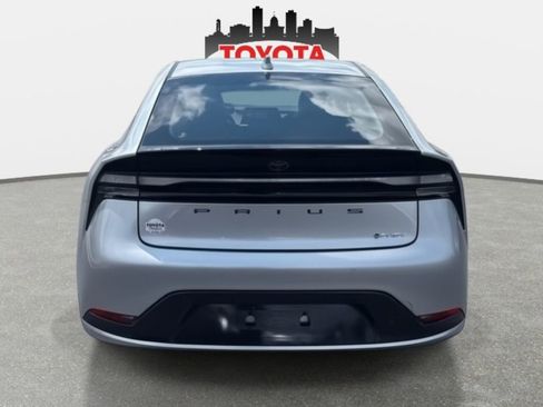 New 2025 Toyota Prius XSE image 5