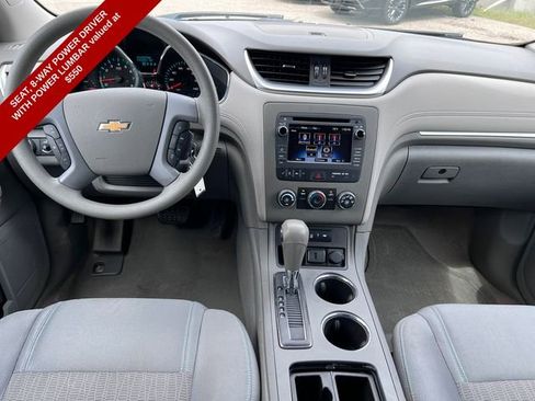 Used 2017 Chevrolet Traverse LS FWD image 3