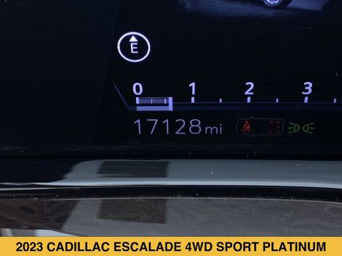 Certified 2023 Cadillac Escalade Sport Platinum w/ LPO, ONYX Package AWD/4WD image 4