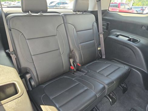 Used 2023 GMC Acadia SLT w/ Elevation Edition AWD/4WD image 20