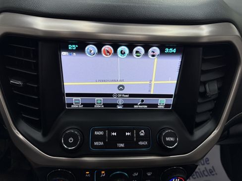 Used 2018 GMC Acadia Denali w/ Technology Package AWD/4WD image 19