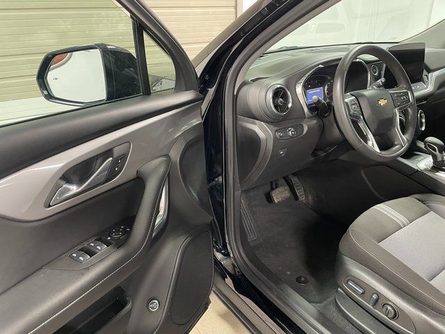 Used 2024 Chevrolet Blazer LT w/ Convenience Package AWD/4WD image 10