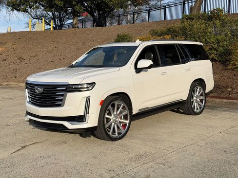 Used 2021 Cadillac Escalade Premium Luxury Platinum image 7