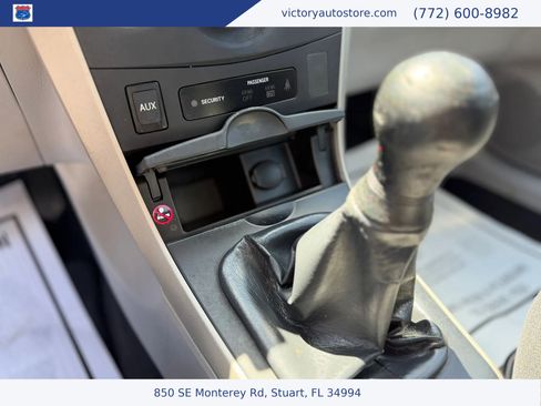 Used 2013 Toyota Corolla L FWD image 26
