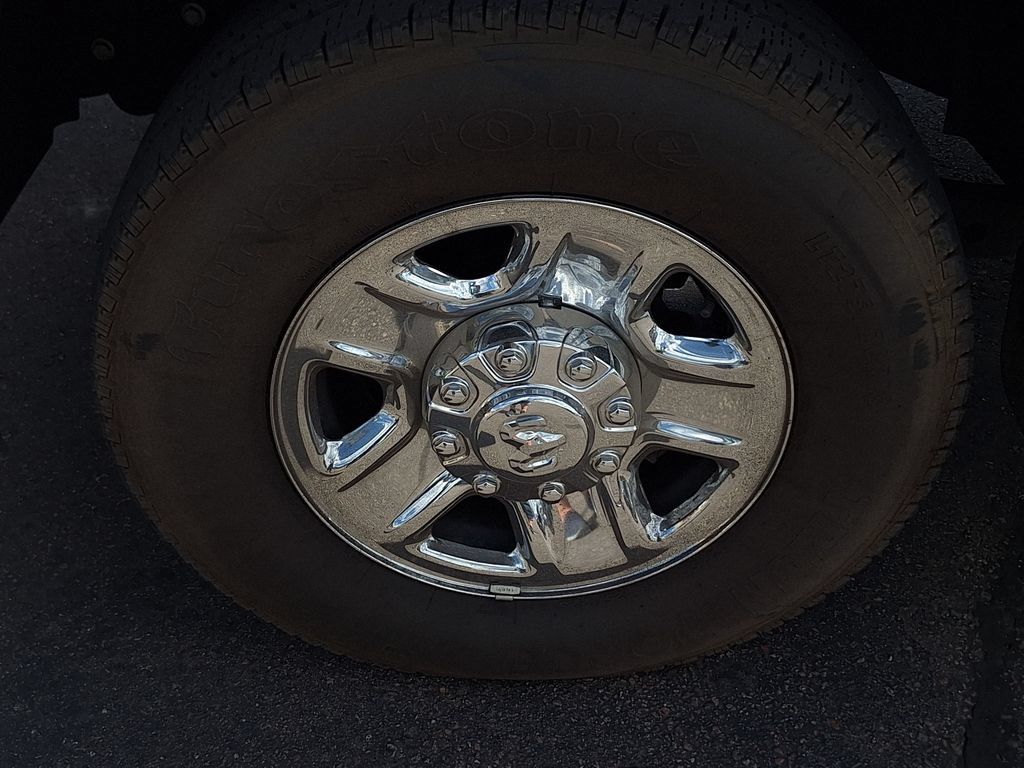 Used 2024 RAM 3500 Tradesman w/ Chrome Appearance Group AWD/4WD image 31