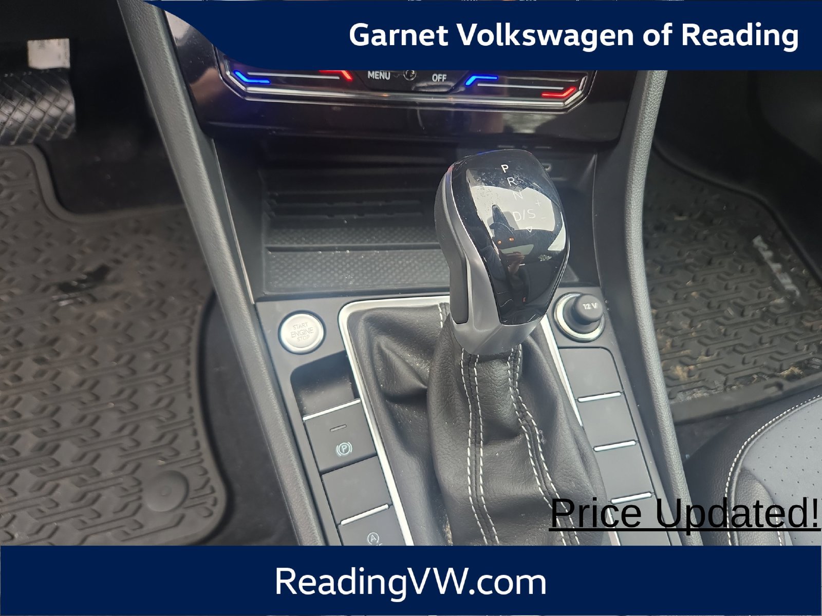 Used 2025 Volkswagen Jetta SE w/ Sunroof Package FWD image 16