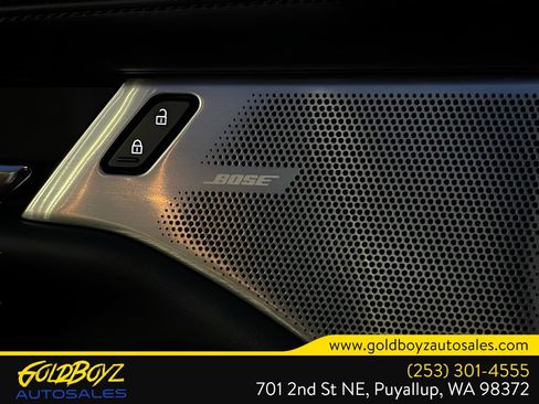 Used 2023 MAZDA MAZDA3 s image 39