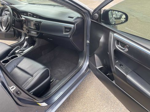 Used 2016 Toyota Corolla S Premium image 14