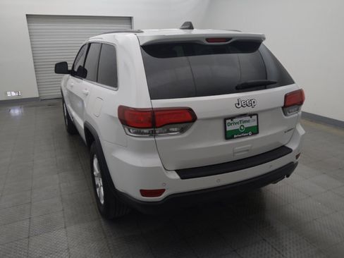 Used 2022 Jeep Grand Cherokee Laredo X RWD image 6