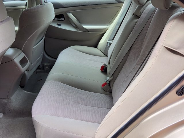 Used 2011 Toyota Camry LE w/ LE Extra-Value Pkg FWD image 13