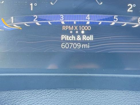 Used 2023 Jeep Grand Cherokee Limited w/ Luxury Tech Group II image 22