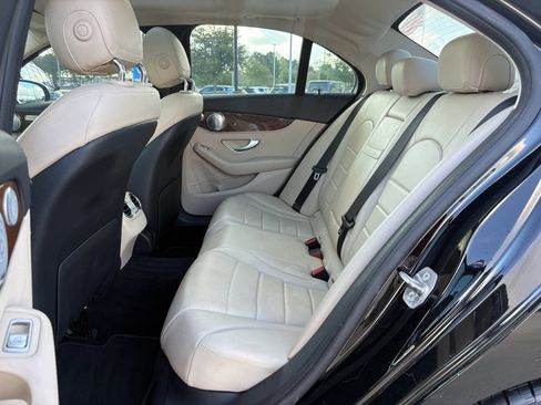 Used 2016 Mercedes-Benz C 300 Sedan image 26