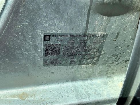 Used 2018 Chevrolet Silverado 1500 LT w/ All Star Edition image 4