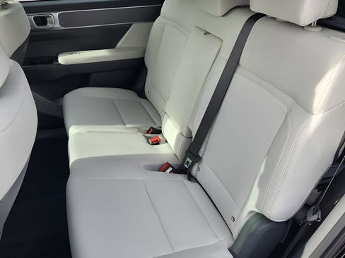 New 2026 Hyundai Santa Fe SE AWD/4WD image 11