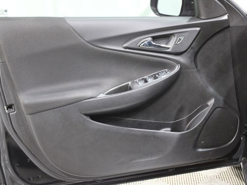 Used 2022 Chevrolet Malibu RS image 5