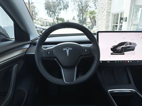 Used 2022 Tesla Model 3 Performance AWD/4WD image 24