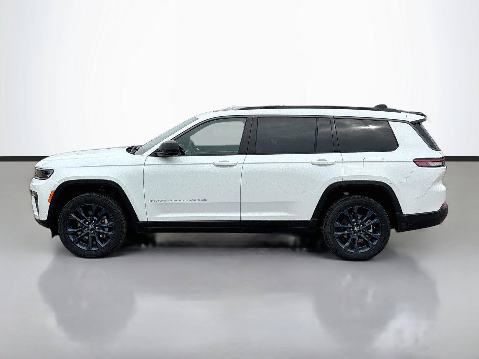 New 2026 Jeep Grand Cherokee L Limited AWD/4WD image 8