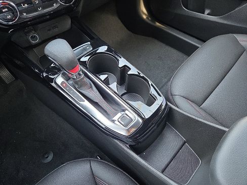 New 2026 Chevrolet Trax RS w/ Driver Confidence Package image 25