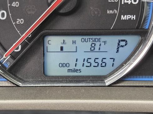 Used 2013 Toyota RAV4 Limited FWD image 30
