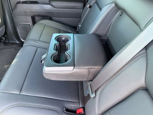 Used 2022 GMC Sierra 1500 SLT w/ SLT Premium Plus Package image 28